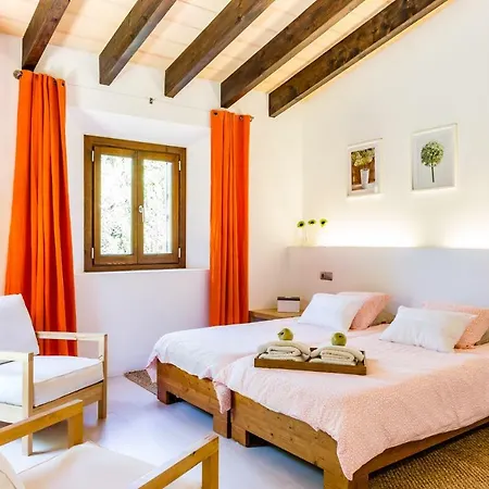 Es Country house Arta
